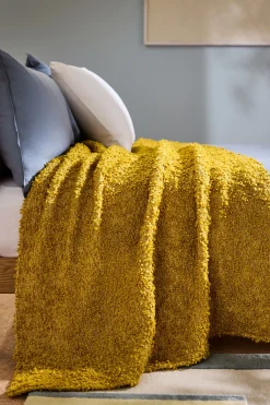 Adga Boucle Textured Throw*MADE.COM Fashion