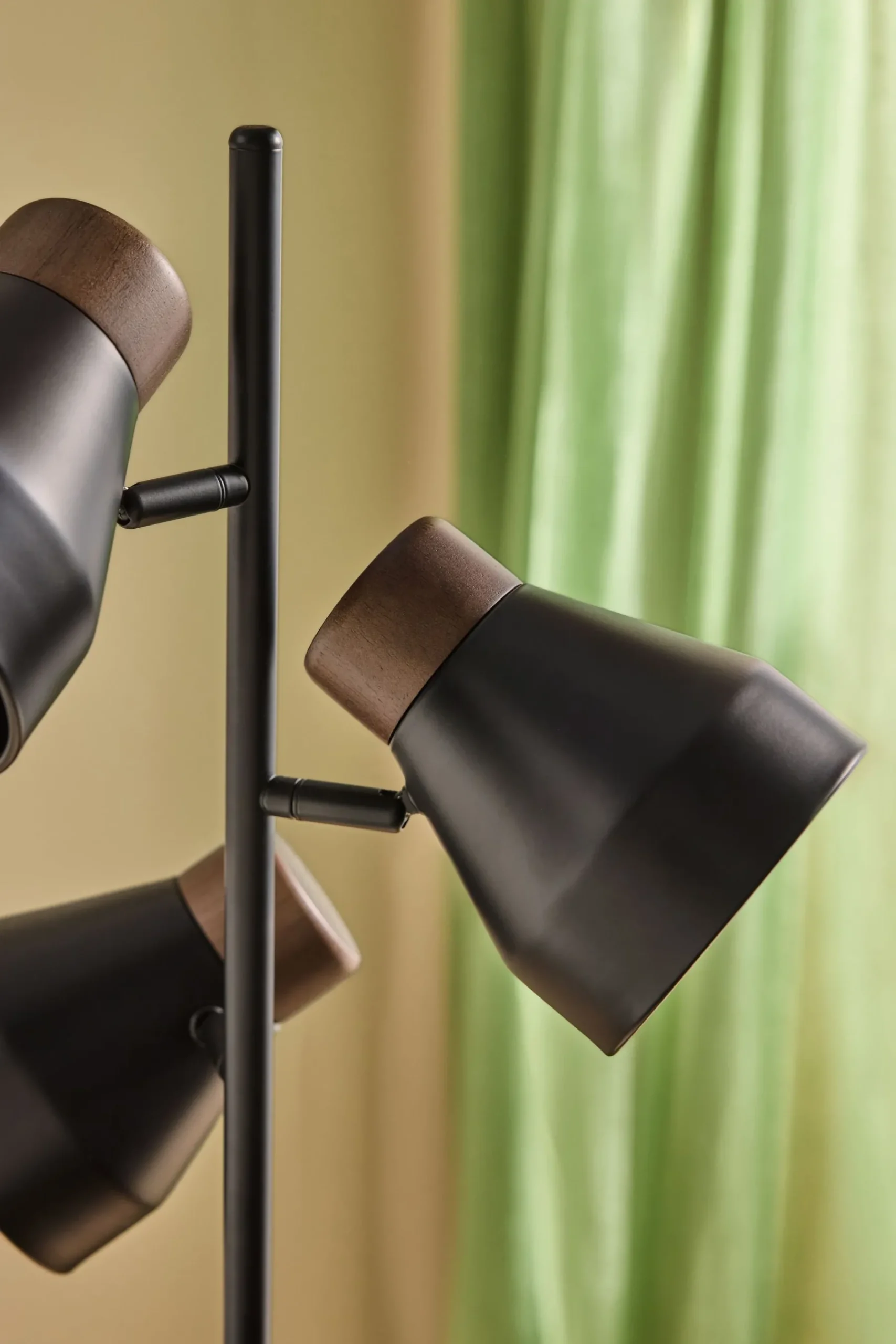 Albert Floor Lamp*MADE.COM Flash Sale