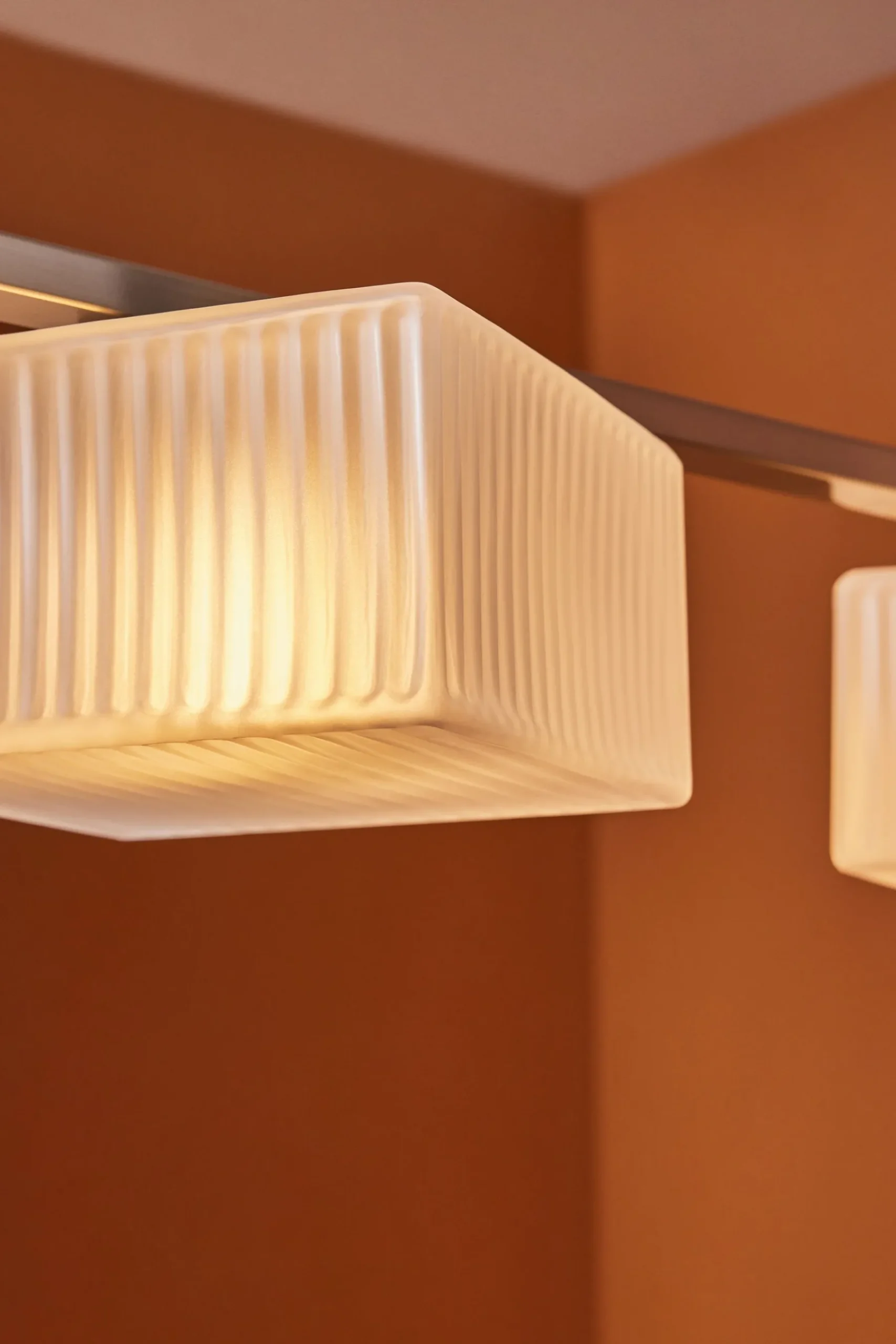 Alma Diner Bar Light*MADE.COM Shop