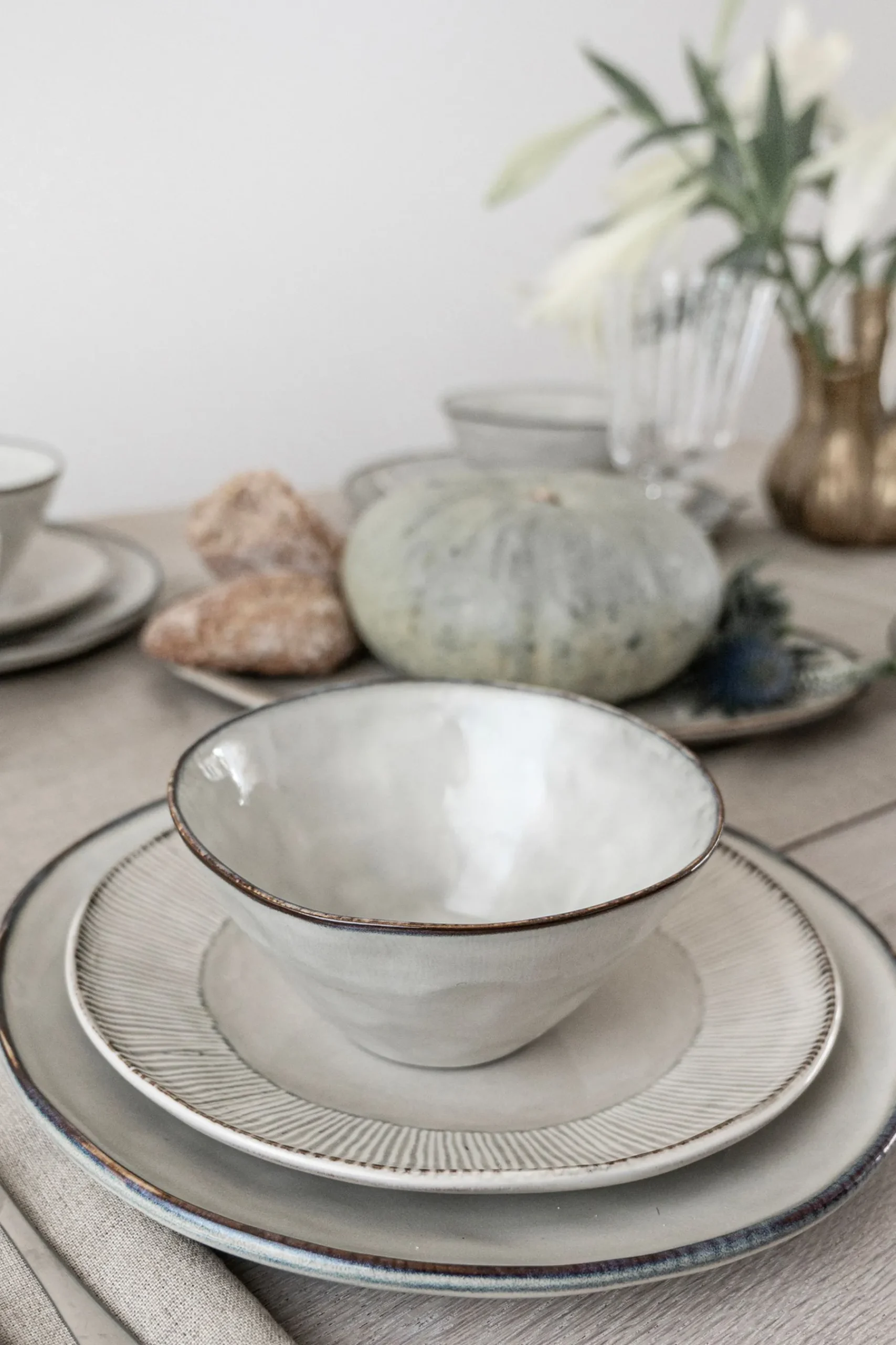 12 Piece Organic Dinner*Dutch Rose Flash Sale