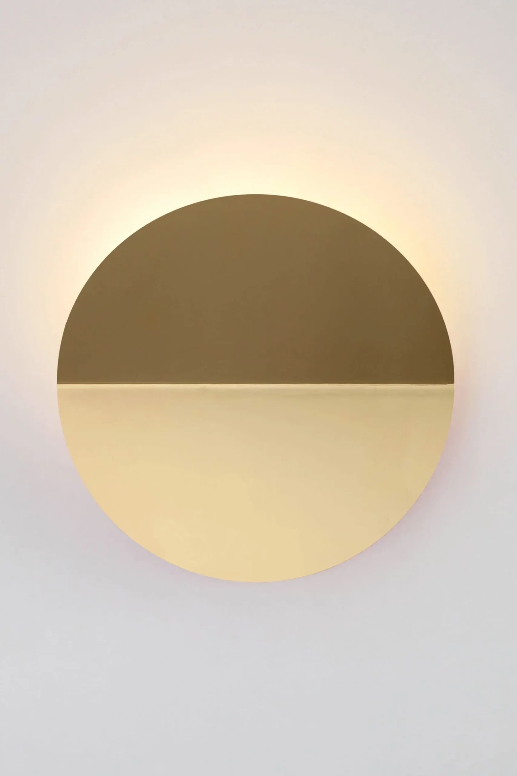 Round Diffuser Wall Light*Houseof. Flash Sale