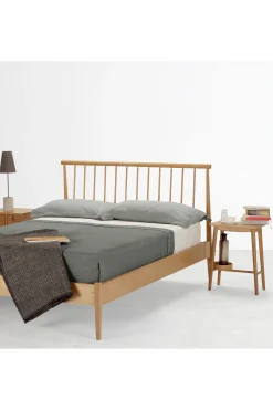 Penn Bedside Table*MADE.COM Online