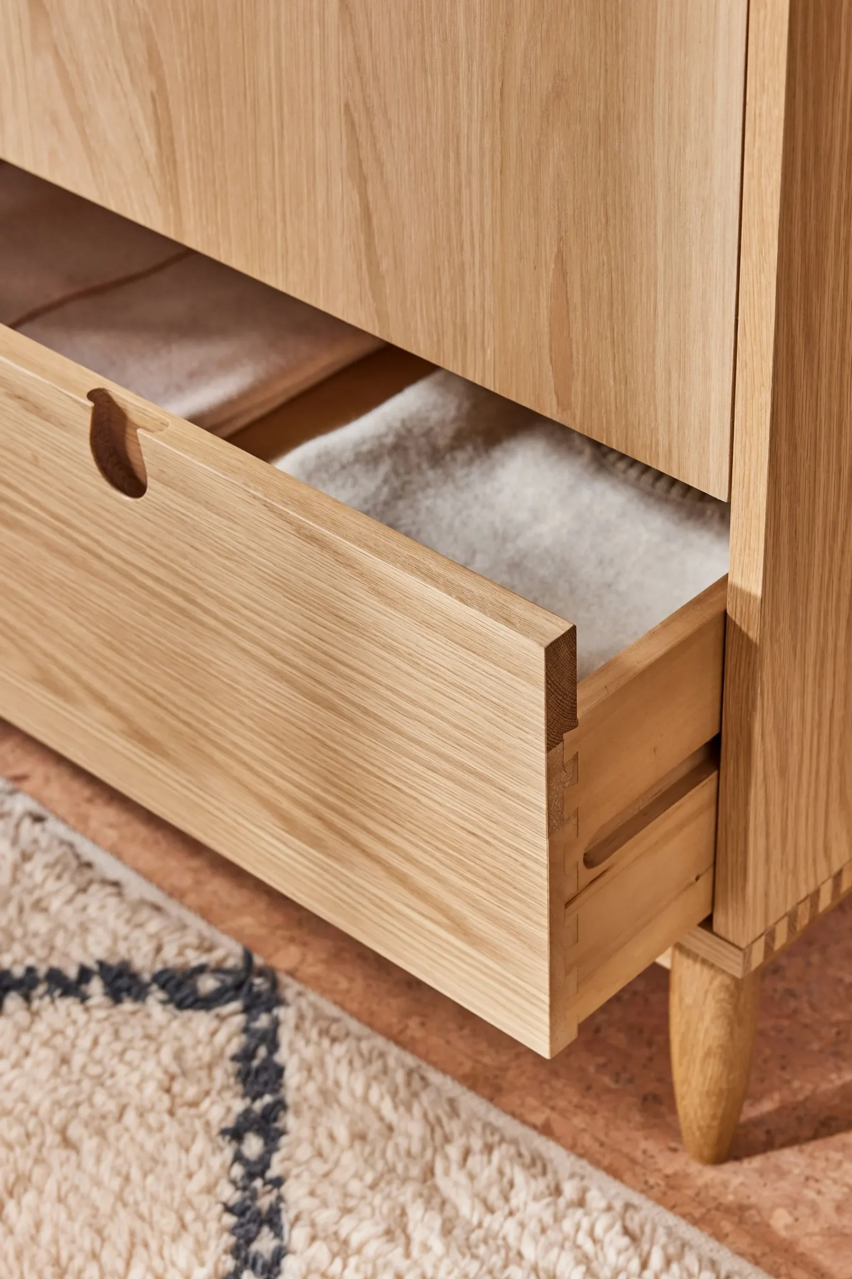 Penn Wardrobe*MADE.COM Outlet