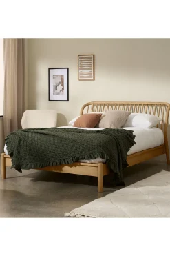 Tacoma Bed*MADE.COM Outlet