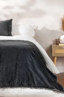 Jaye Velvet Fringed Filled 100% Cotton Bedspread*Yard Sale