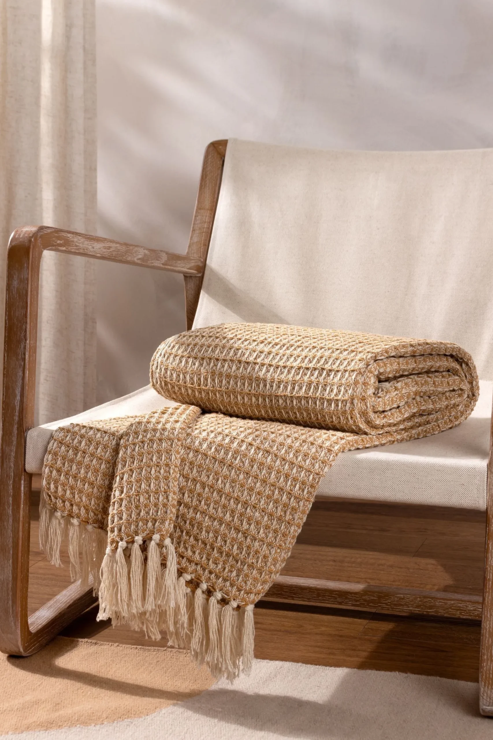 Lorne Waffle Fringed 100% Cotton Throw*Yard Outlet