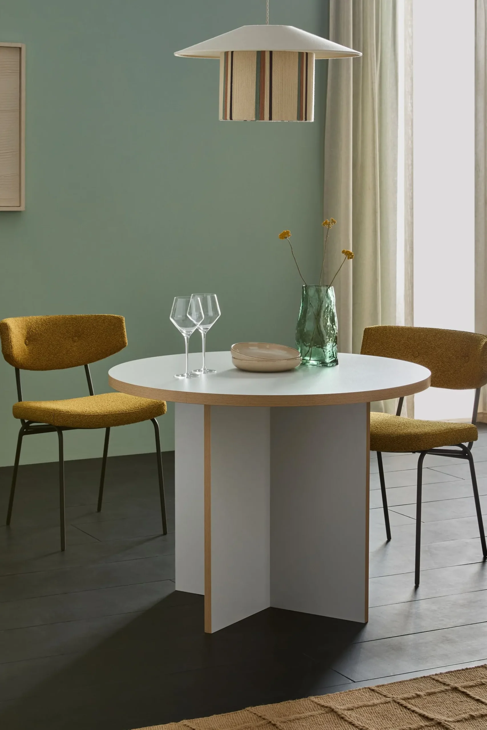 Zayla Fixed Dining Table*MADE.COM Best Sale